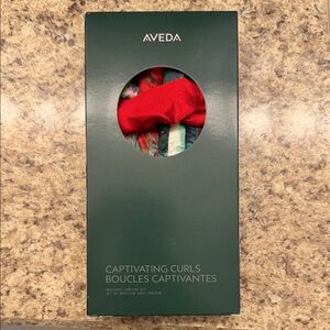 Aveda Heatless Curling Set